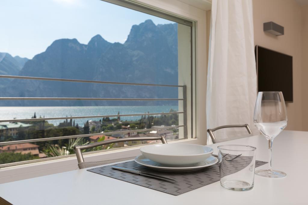 Villa Fiore Torbole Sul Garda Δωμάτιο φωτογραφία